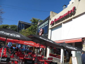 La Continental Pizaa on Vicente Lopez street