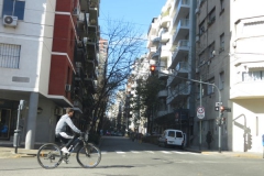 IMG_7204-cyclist-crossing-pacheco-de-melo-by-azcuenaga-street