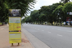 K68A8035-hop-on-hop-off-buenos-aires-city-tour-bus-stop